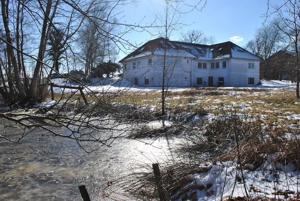 บุนเทส โมร์ Bed & Breakfast Grasberg ภายนอก รูปภาพ