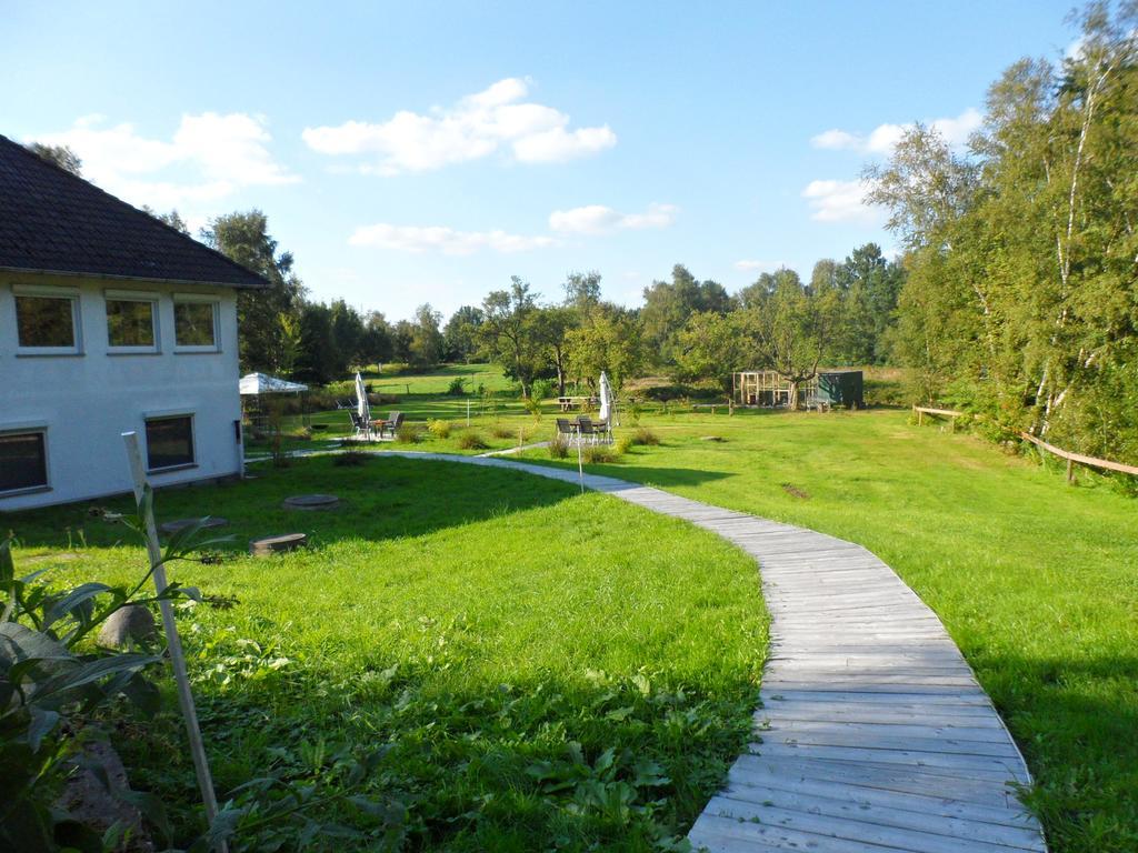 บุนเทส โมร์ Bed & Breakfast Grasberg ภายนอก รูปภาพ