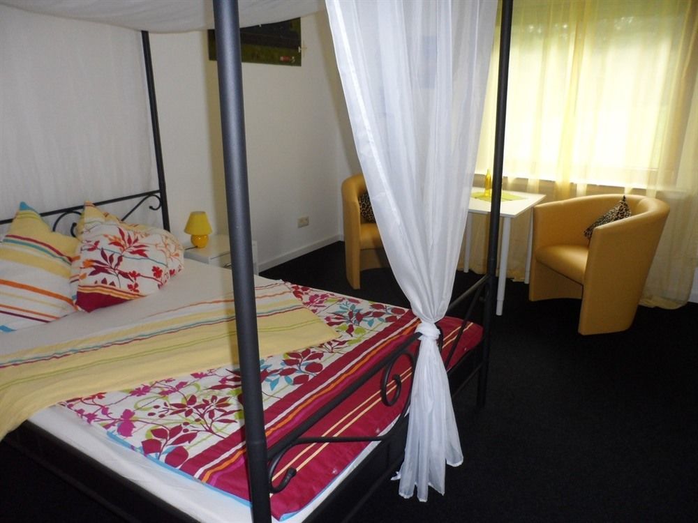 บุนเทส โมร์ Bed & Breakfast Grasberg ภายนอก รูปภาพ